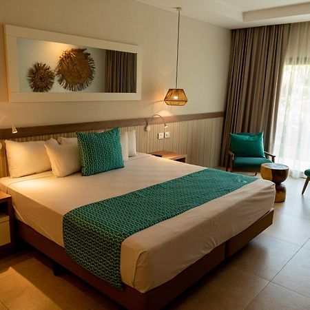 Bahia Principe Grand Punta Cana - All Inclusive Esterno foto A room at the Iberostar Grand Hotel Bávaro