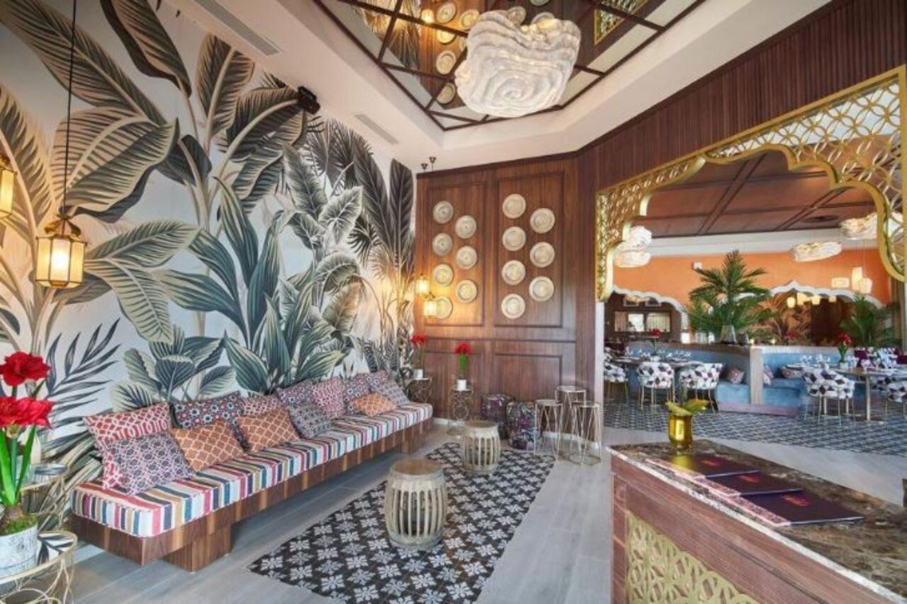 Bahia Principe Grand Punta Cana - All Inclusive Esterno foto The interior of the restaurant