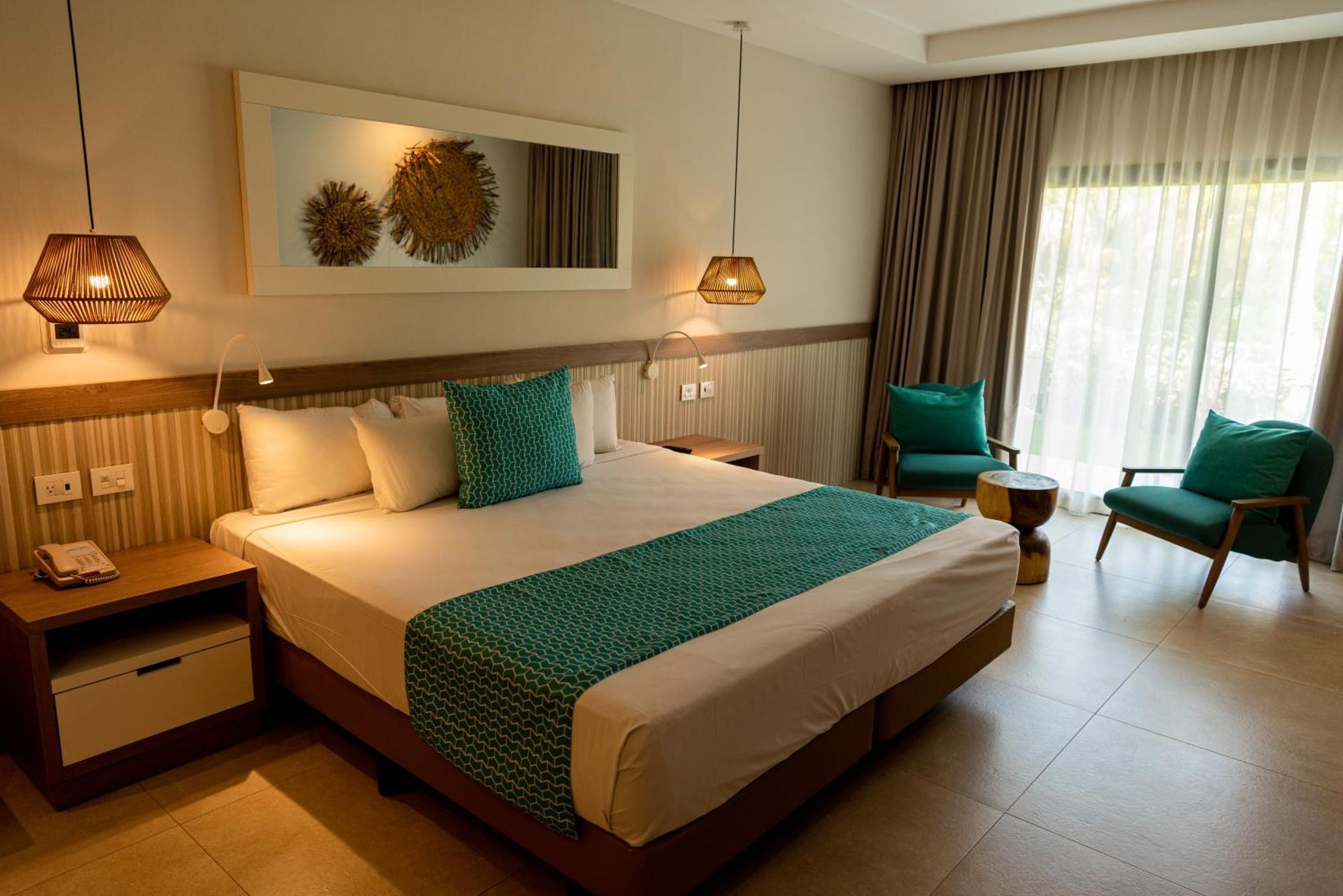 Bahia Principe Grand Punta Cana - All Inclusive Esterno foto A room at the Iberostar Grand Hotel Bávaro