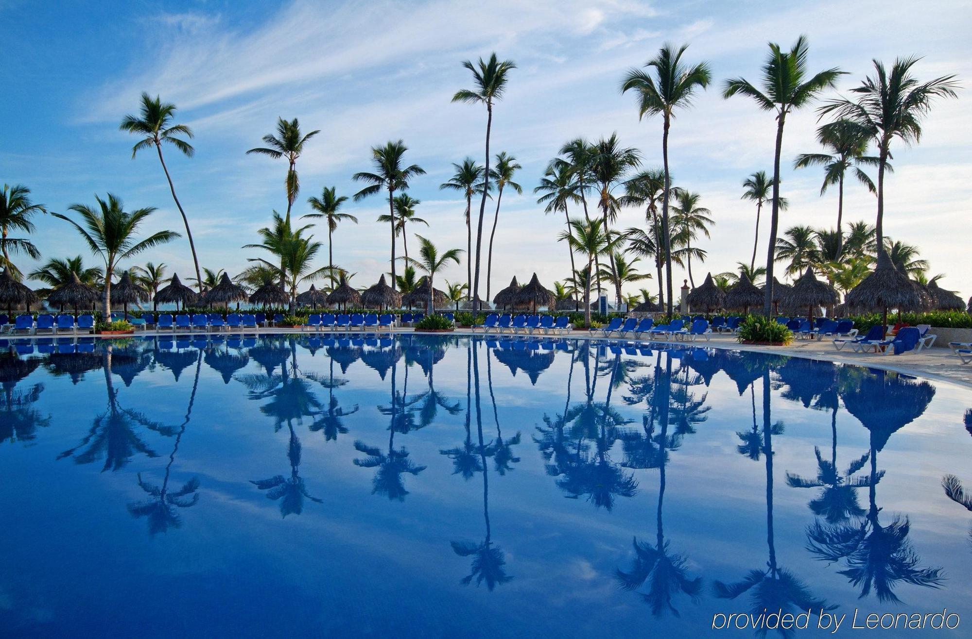 Bahia Principe Grand Punta Cana - All Inclusive Esterno foto Hard Rock Hotel