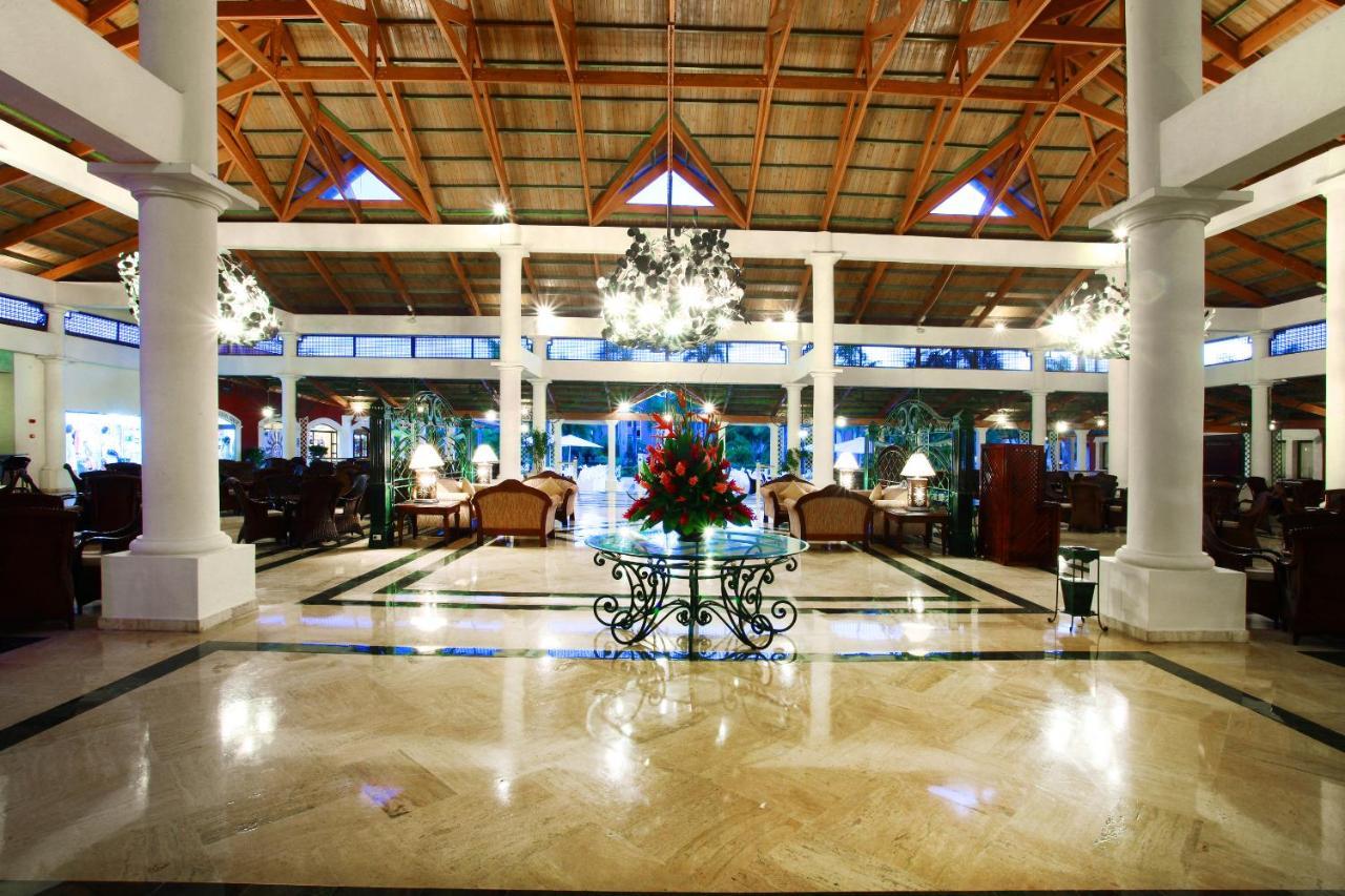Bahia Principe Grand Punta Cana - All Inclusive Esterno foto Lobby