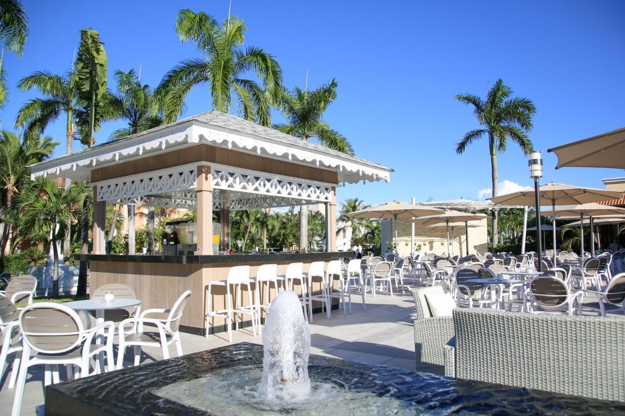 Bahia Principe Grand Punta Cana - All Inclusive Esterno foto The pool at Atlantis Paradise Island