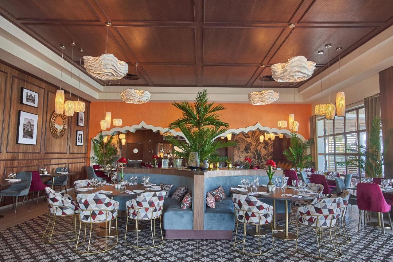 Bahia Principe Grand Punta Cana - All Inclusive Esterno foto The interior of the restaurant